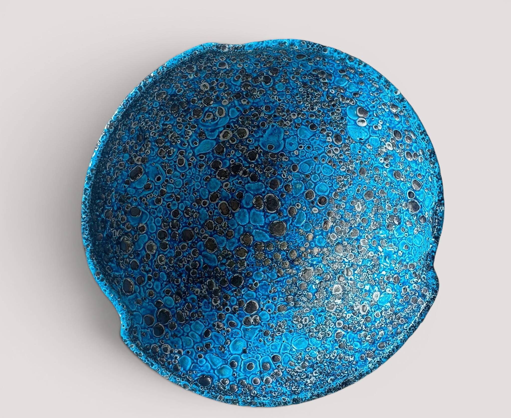 Turquoise ceramic fruit bowl by Charles Cart Vallauris, circa the 1960s.