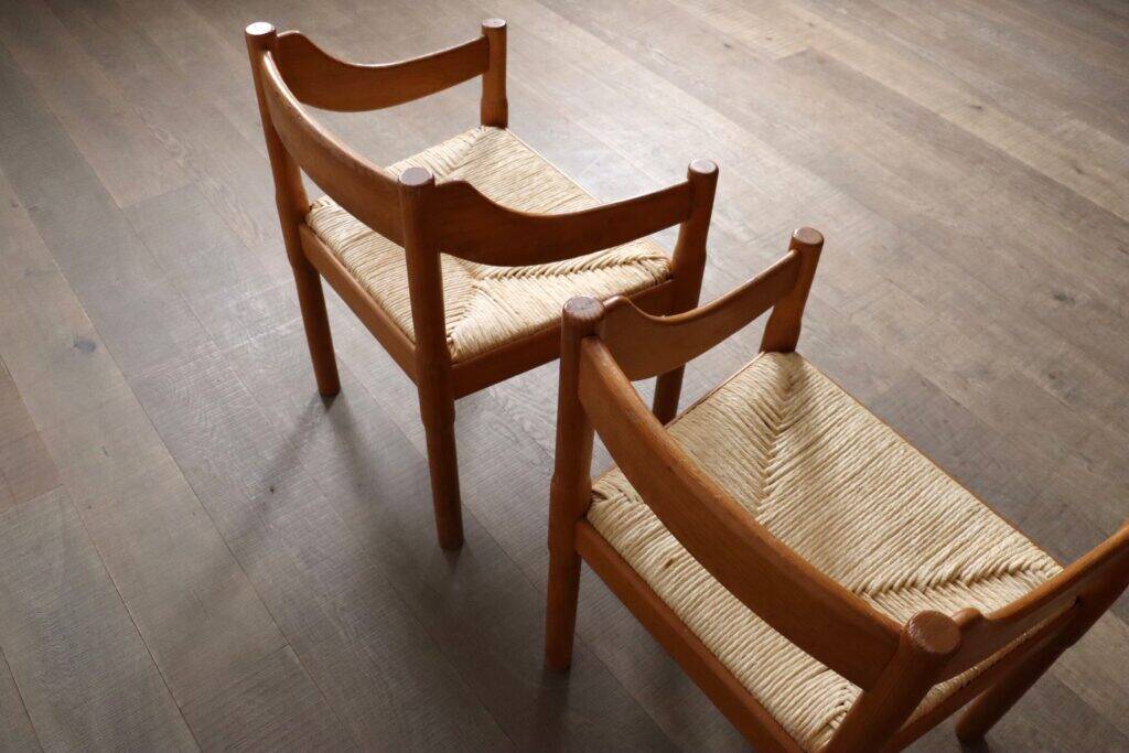 5 chaises Carimate par Vico Magistretti, Italie 1960