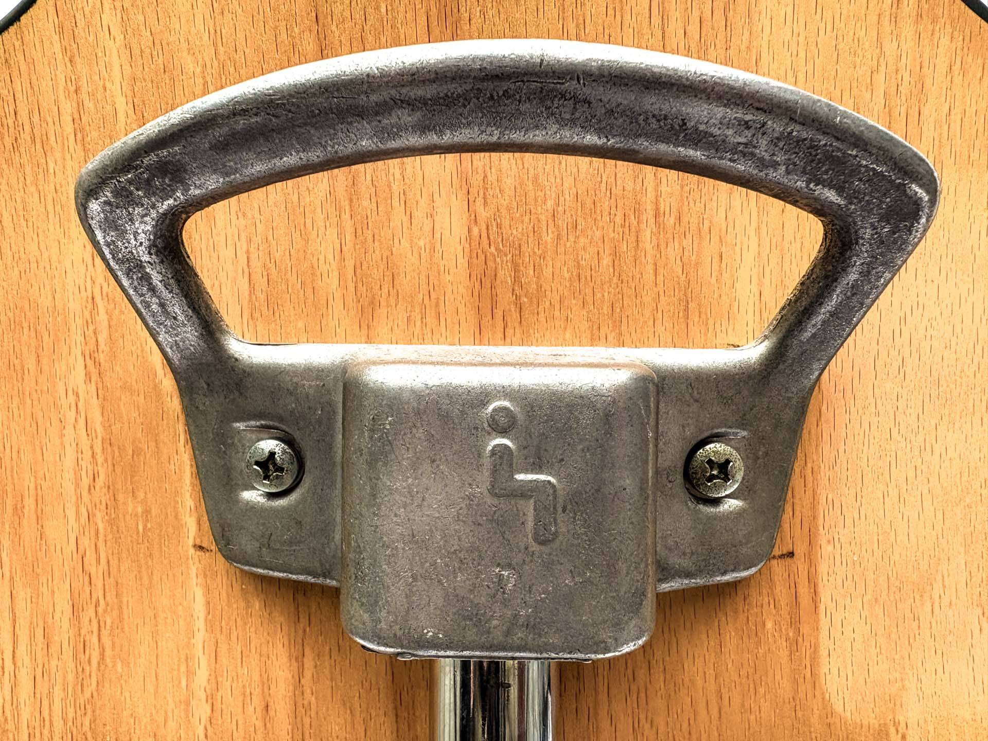 Paire de Chaises d’Atelier Vintage WERK SITZ – Icônes Industrielles