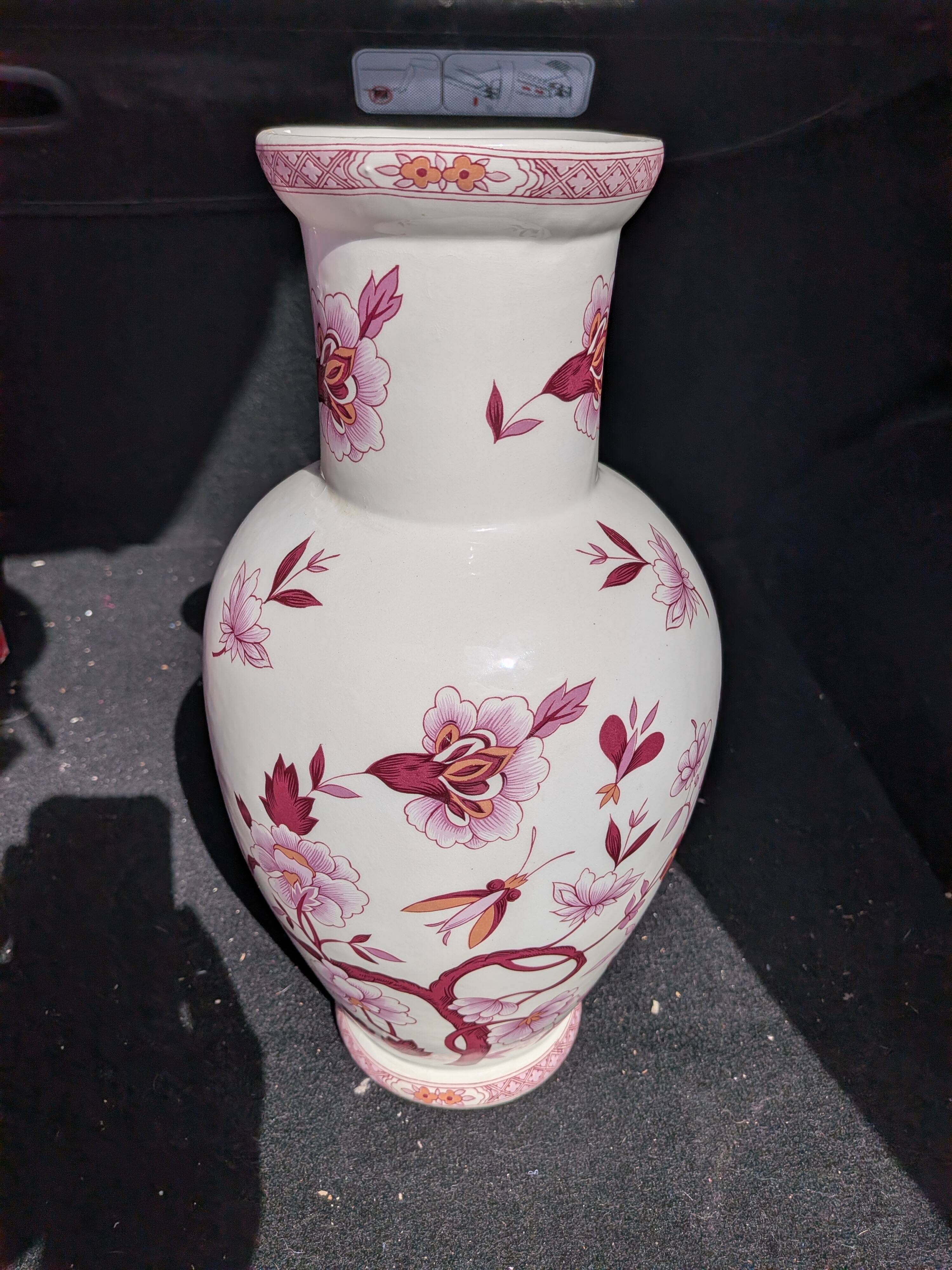 Antique porcelain vase
