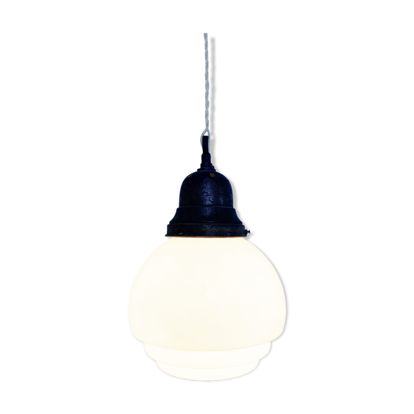 Suspension opaline des années 1930