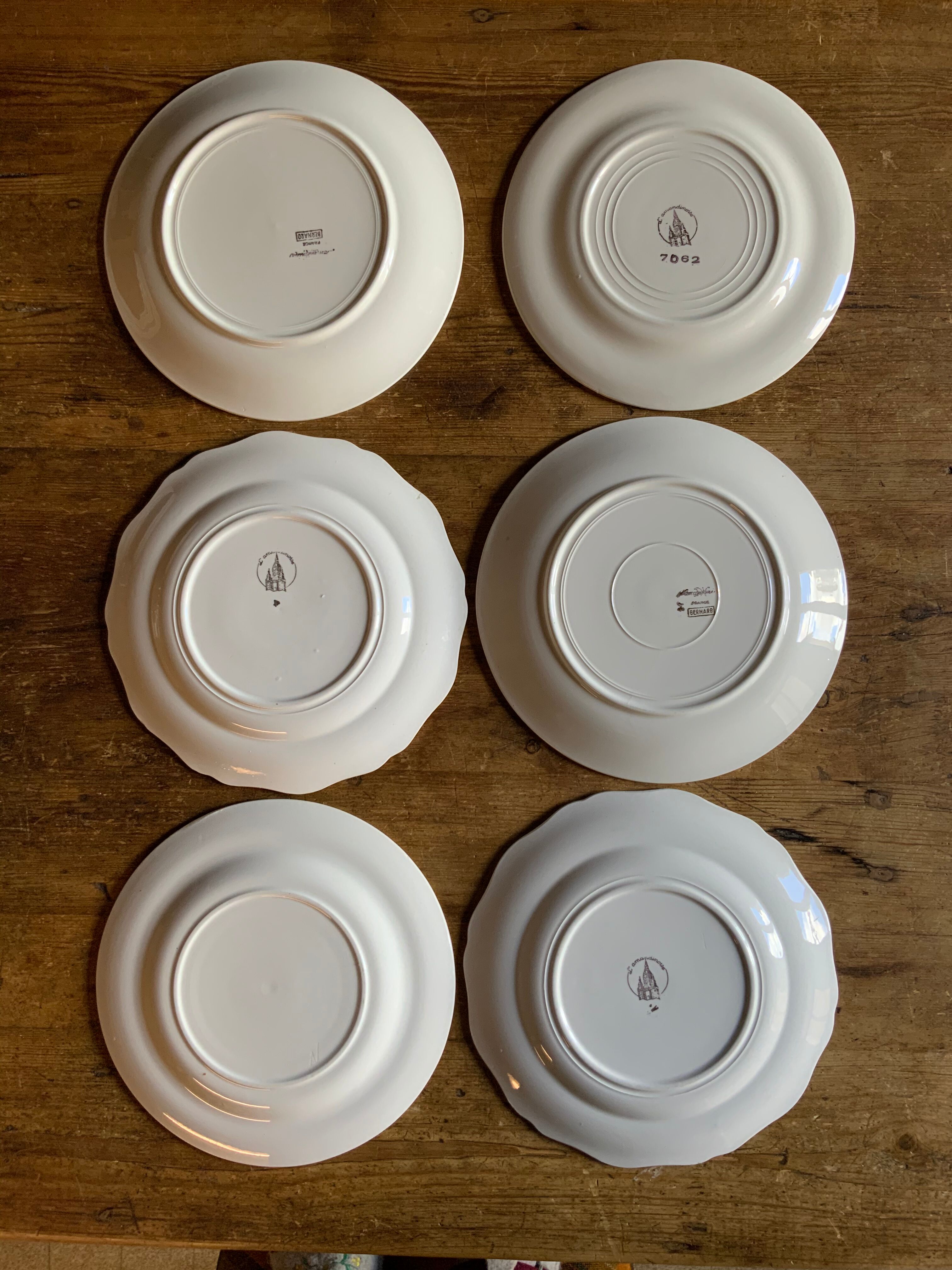 6 vintage flat plates