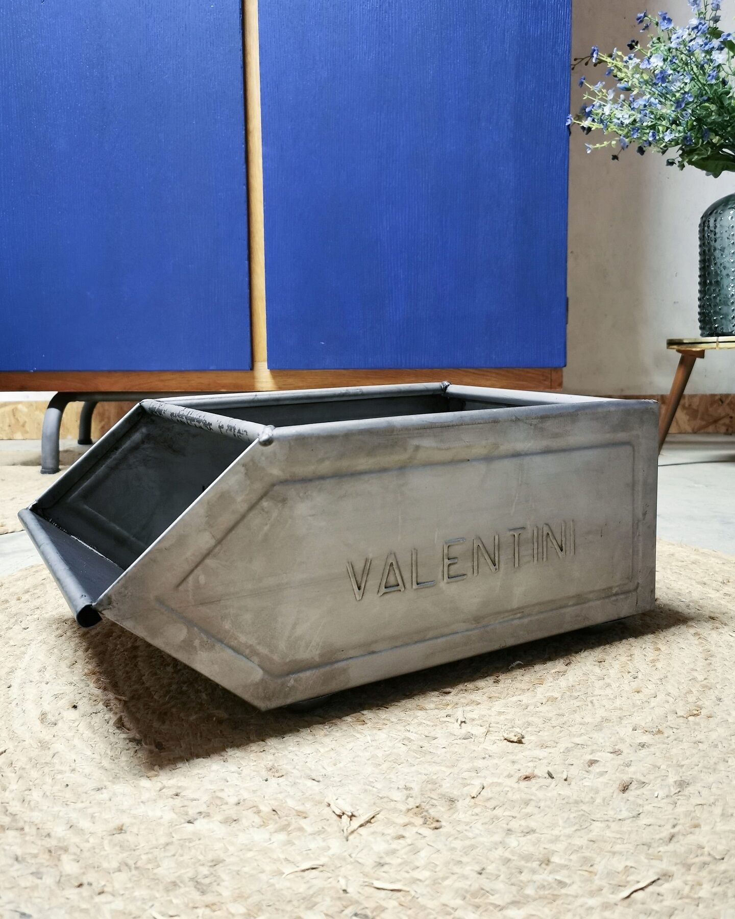 Valentini workshop metal case
