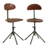 Ensemble de chaises industrielles (c.1950). Ensemble de 2 pièces