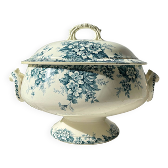 Vintage tureen Terre de fer bleu Saint Amand & Hammage model “Marie-Louise”