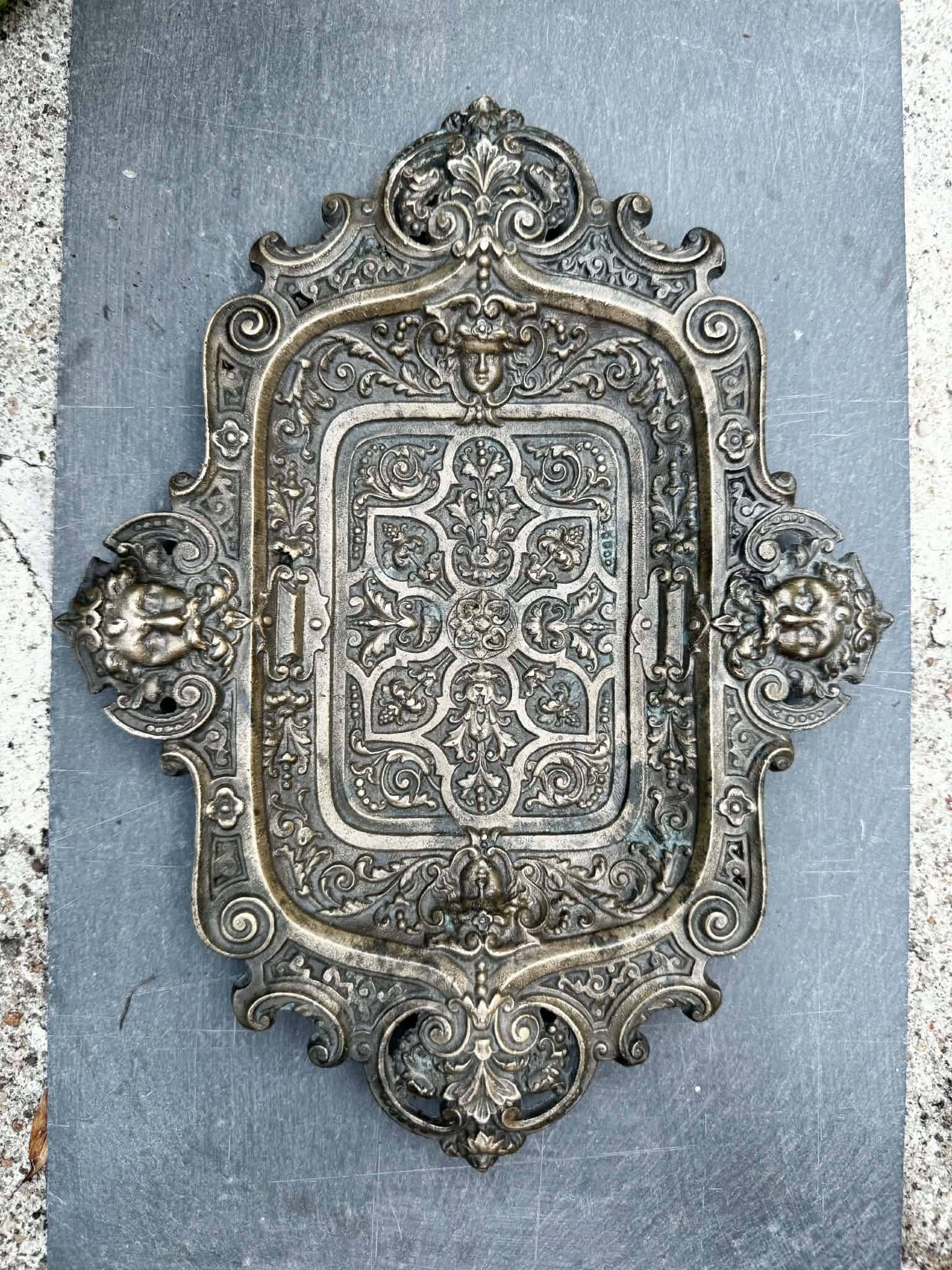Large bronze Art Nouveau Jugendstil catchall tray