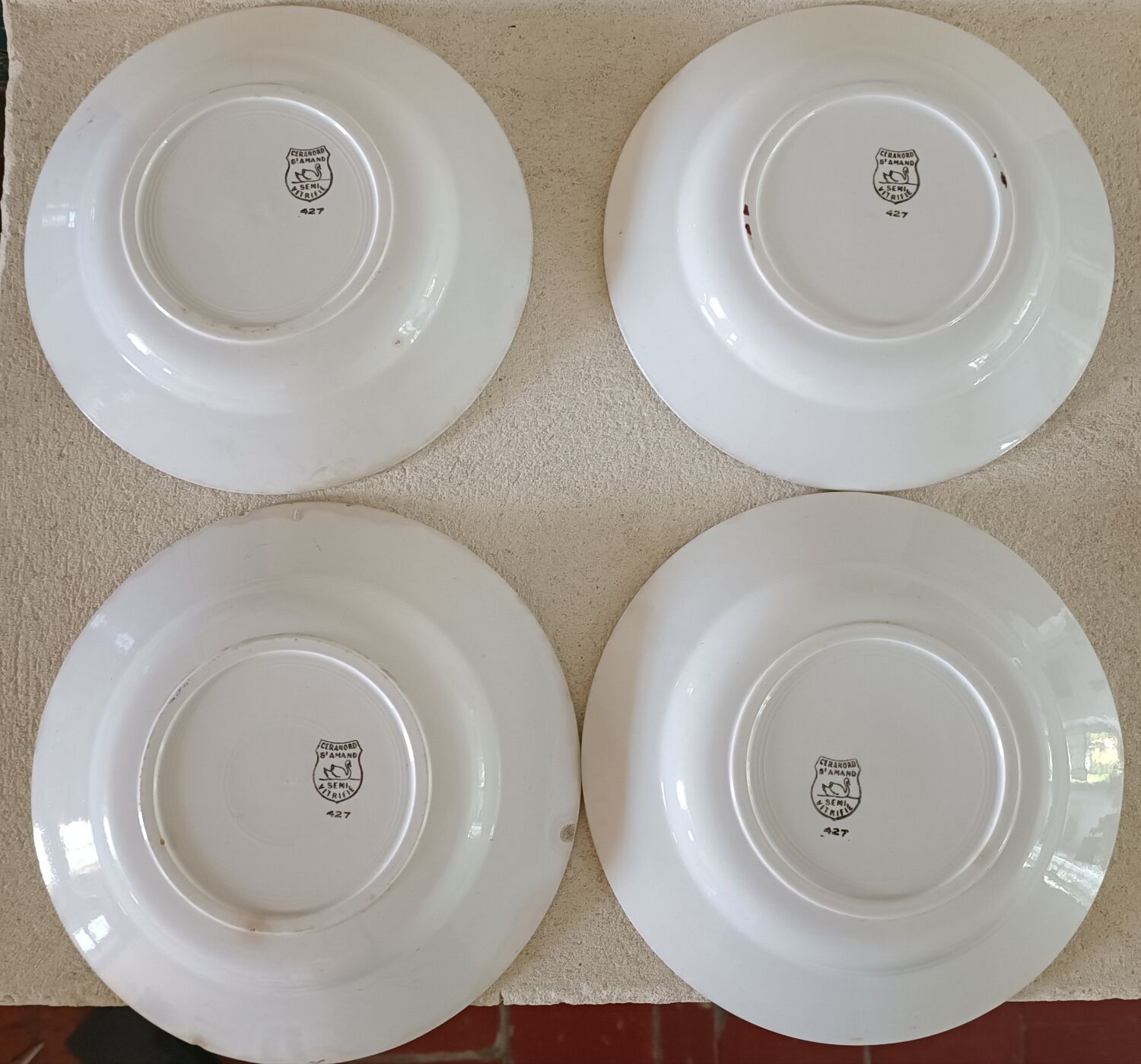 4 plates iron earth Céranord