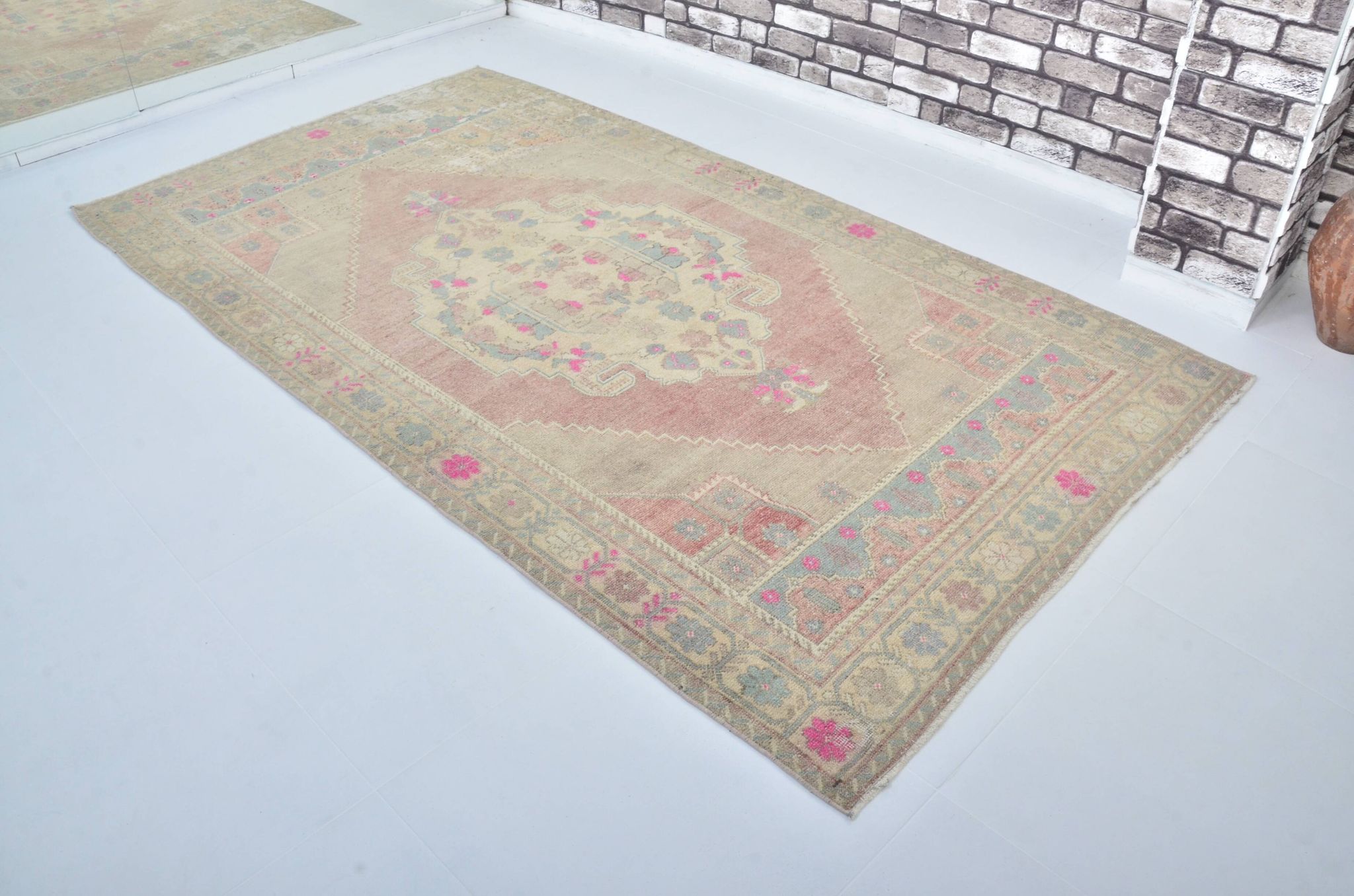 Tapis turc vintage Oushak sku 3308