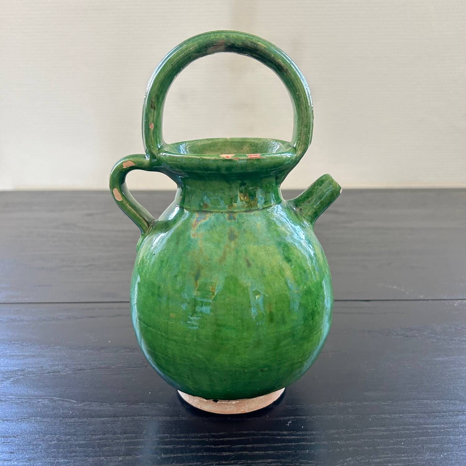 Ancient green gargoulette