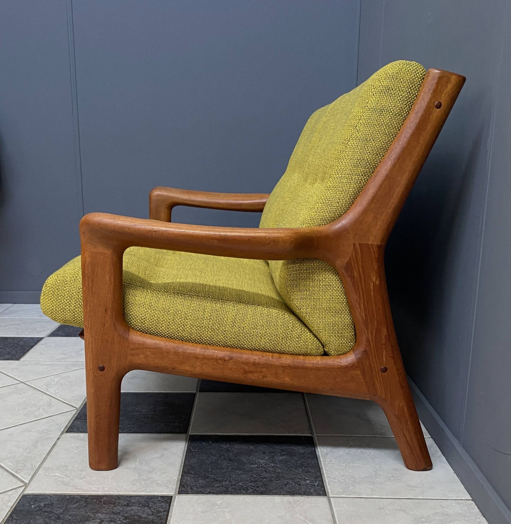 Gustav Thams teak 2-seat sofa for A/S Vejen Denmark 1960s