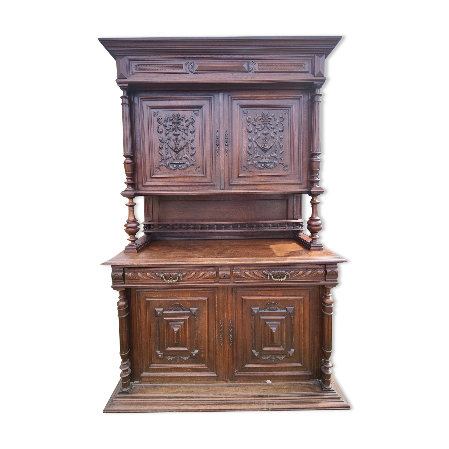 Buffet Style Henri II