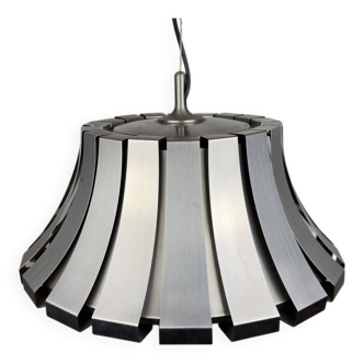 Vintage metal pendant attributed to Elio Martinelli for Martinelli Luce, Italy, 1960s.