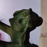 Women's statuette lamp