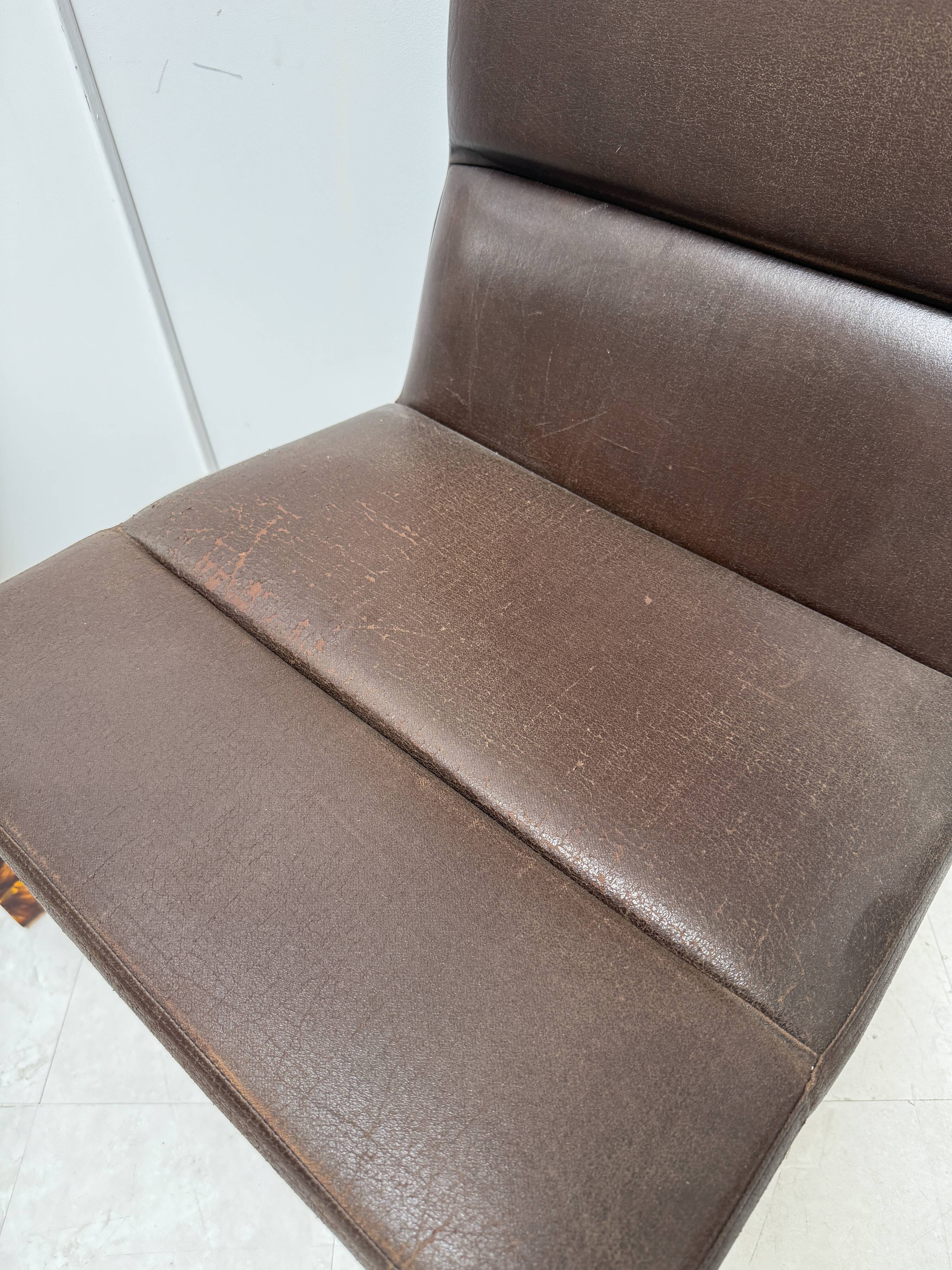 Fauteuil 70’s Skaï marron