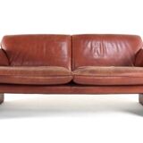 Leolux Bora Bora 2 seater sofa + footstool