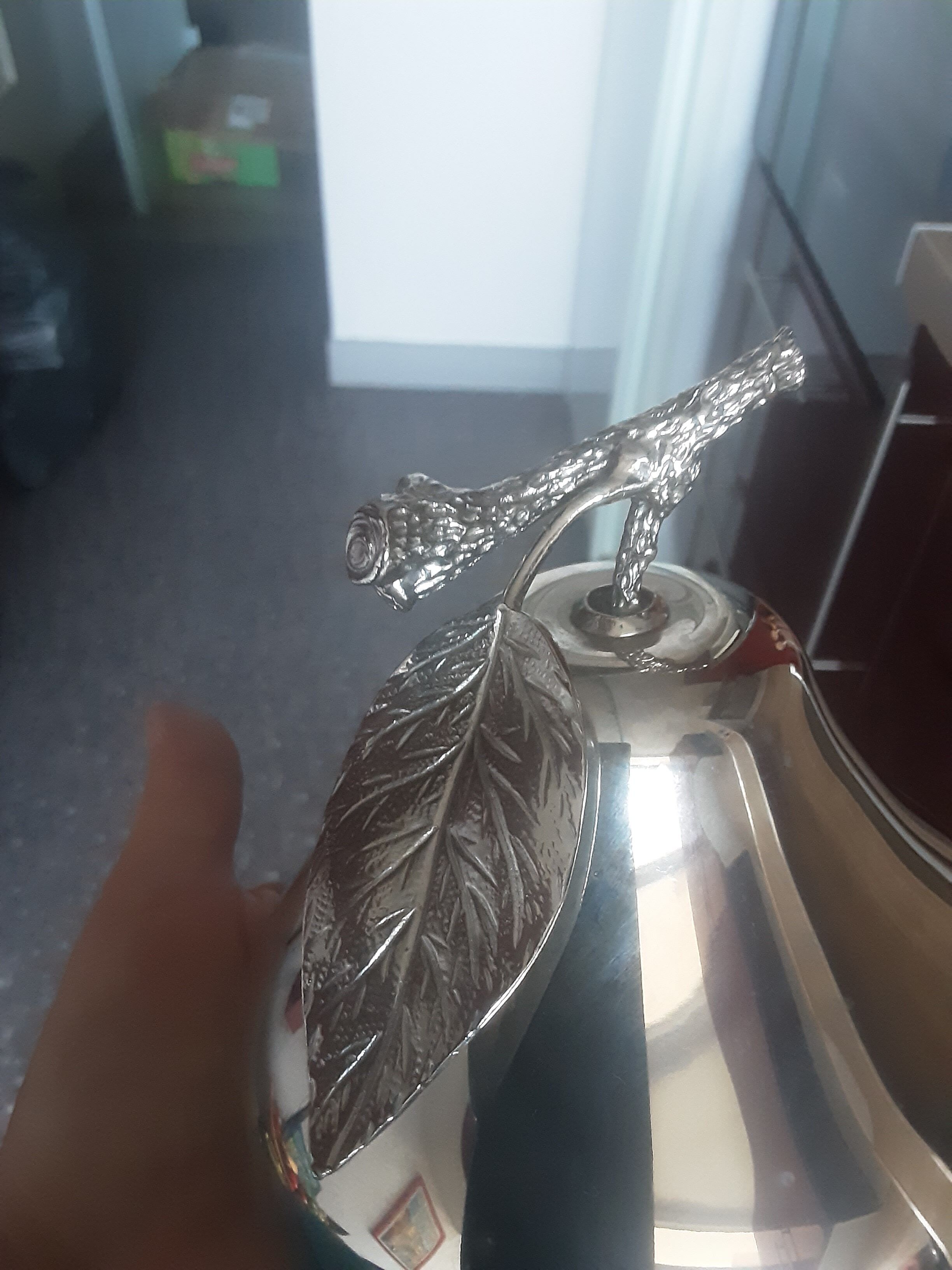 Metal and plastic ice seal - vintage