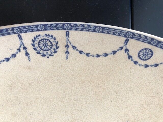 Dish oval porcelain of Lunéville KG - Model Bonaparte - blue décor