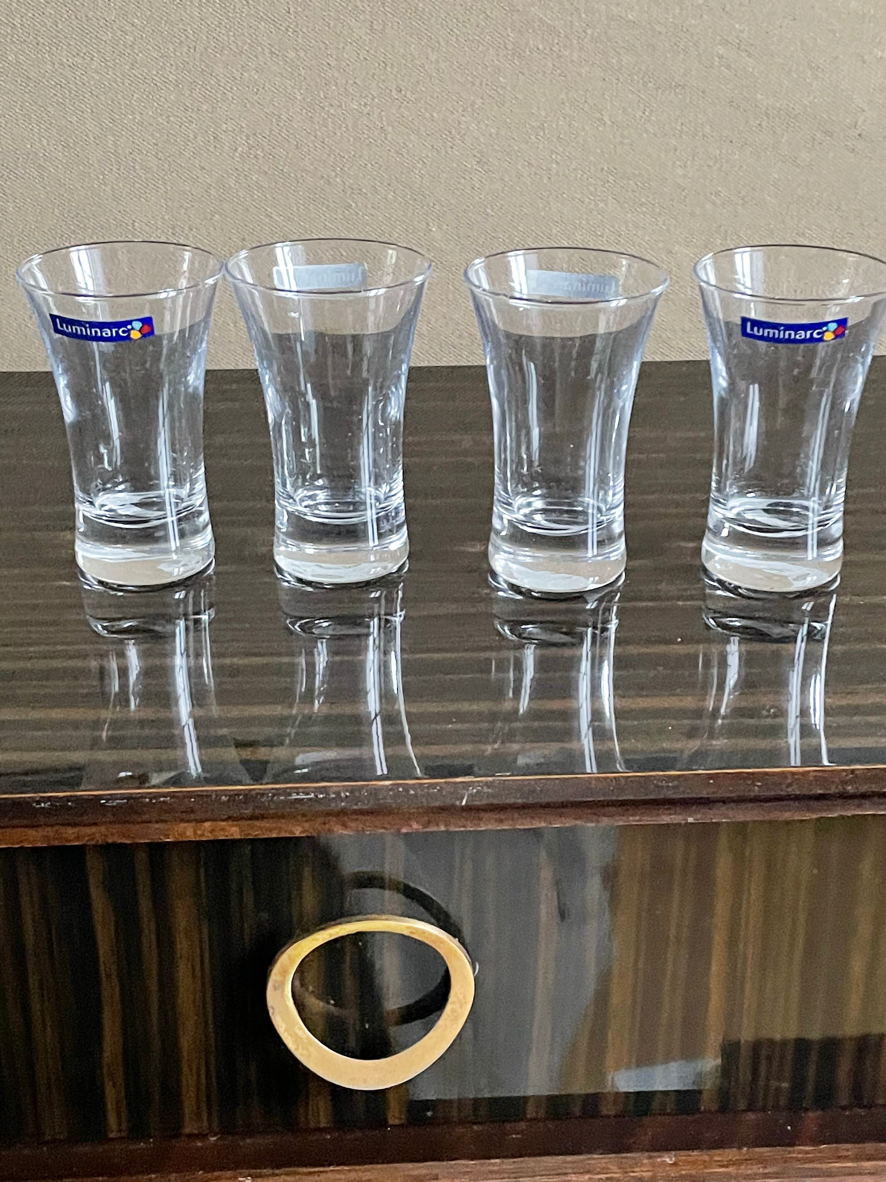 4 vintage luminarc shoot glasses