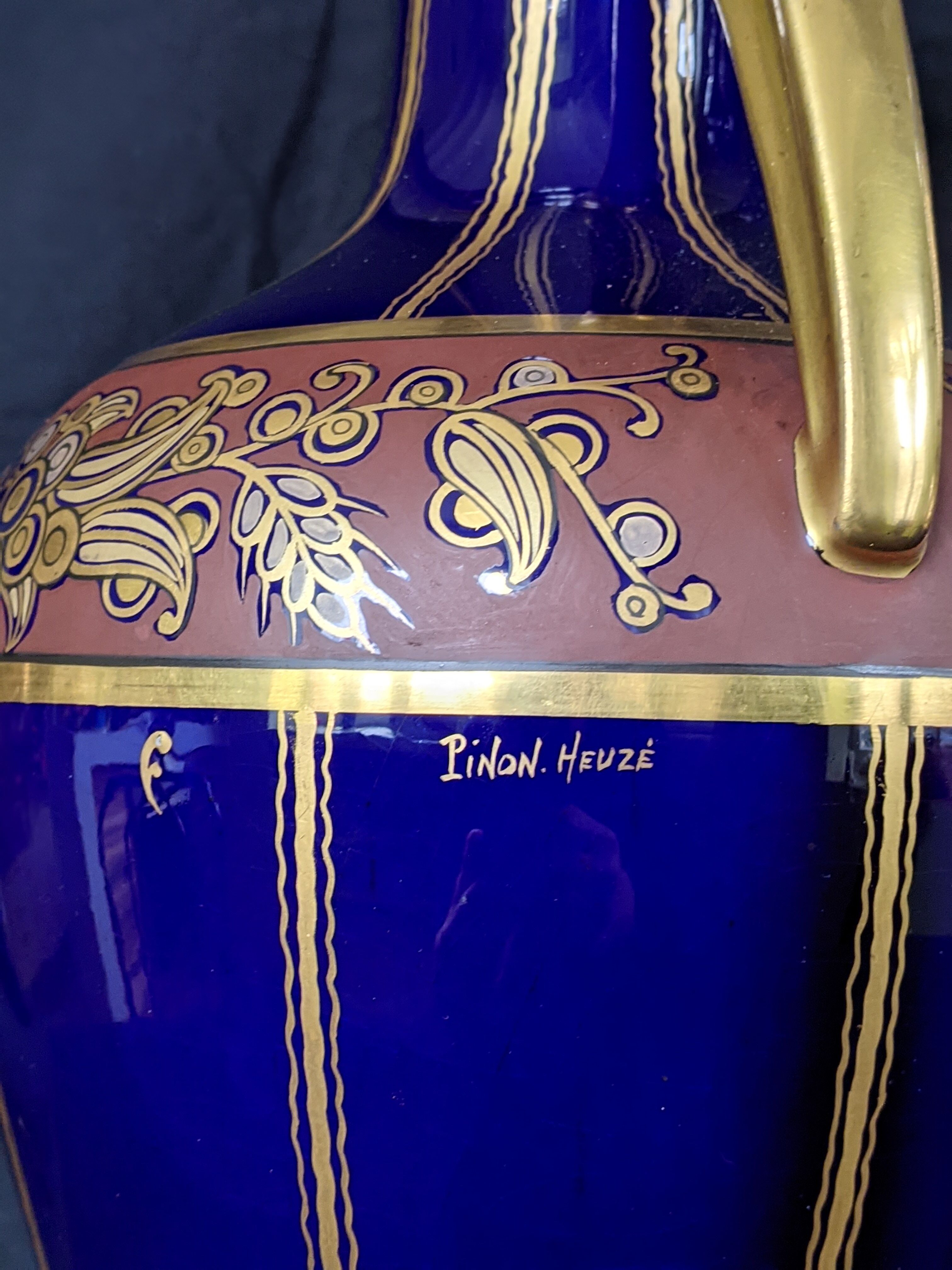 Pair of art deco vases signed by Pinon Heuze
