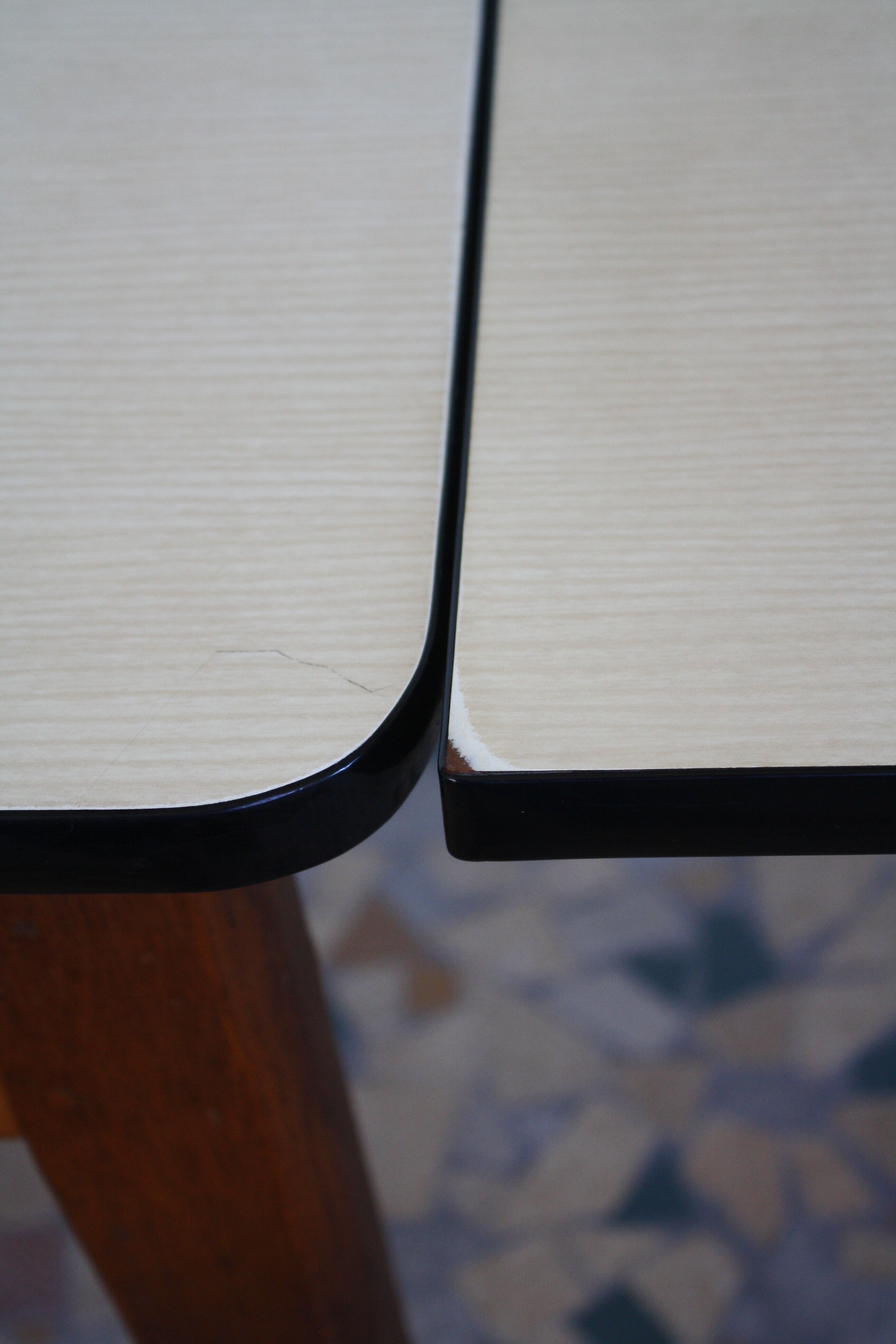 Table vintage formica and wood