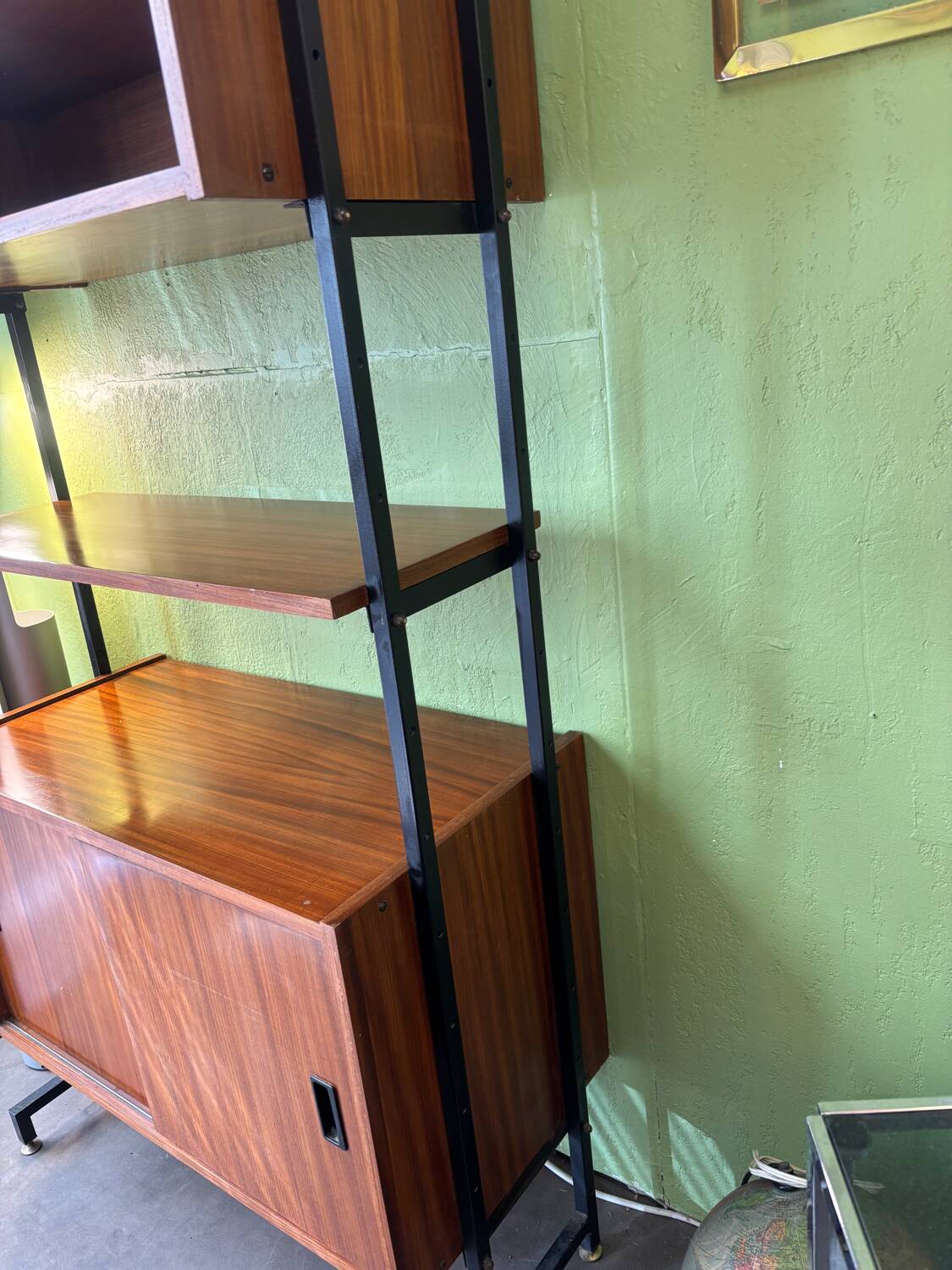 Bibliothèque vintage modulable bois & métal – esprit mid-century chic