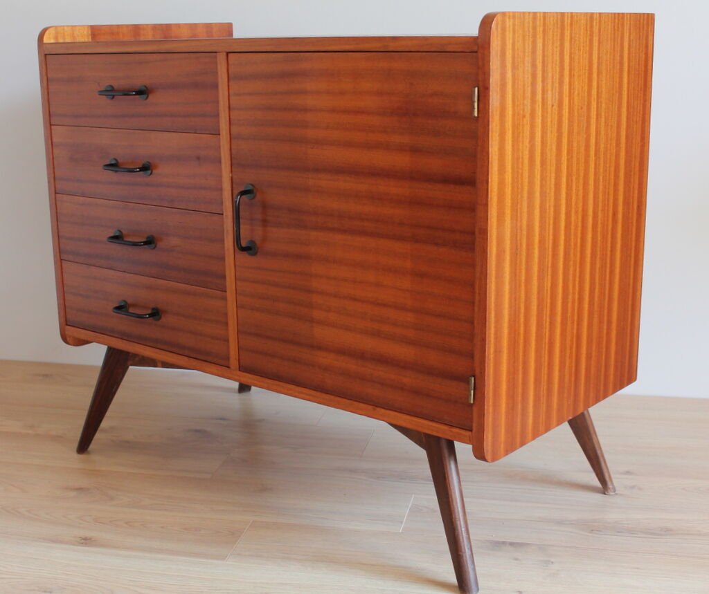 Vintage 50'S chest of drawers