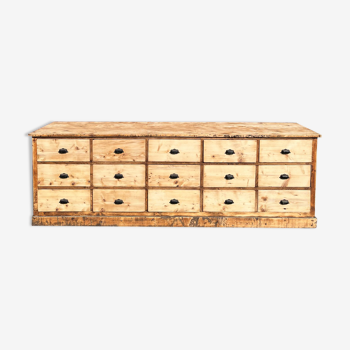 Drawer cabinet