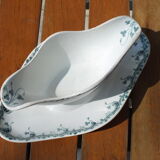 Gravy boat en Terre de Fer Saint Amand and Hamage model Byzantine