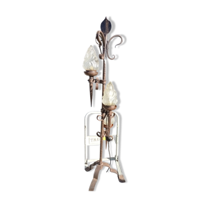 lampadaire d'époque
