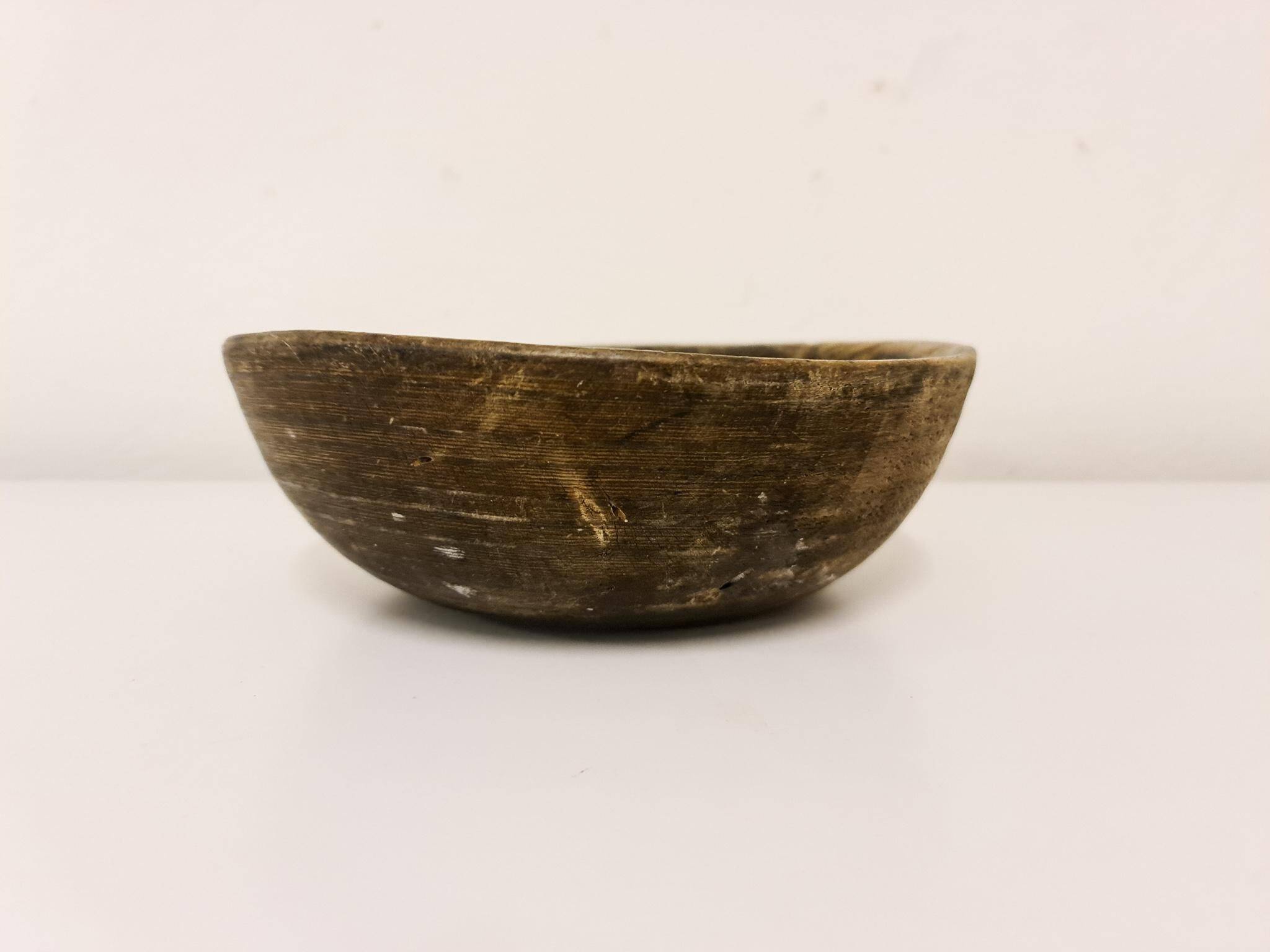 Swedish folk art, unique farmer's bowl from the 19th century.