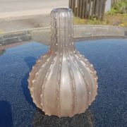 Vase Lalique modèle dentelé