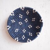 African mural basket