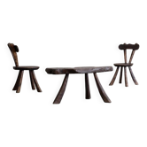 Tavolino scultoreo brutalista con sgabelli, anni '70, set di 3