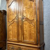 Louis XV period Provençal armoire in walnut and marquetry