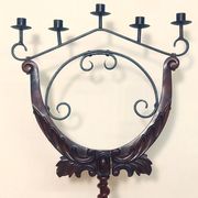 Floor candelabra in wrought iron and turned wood