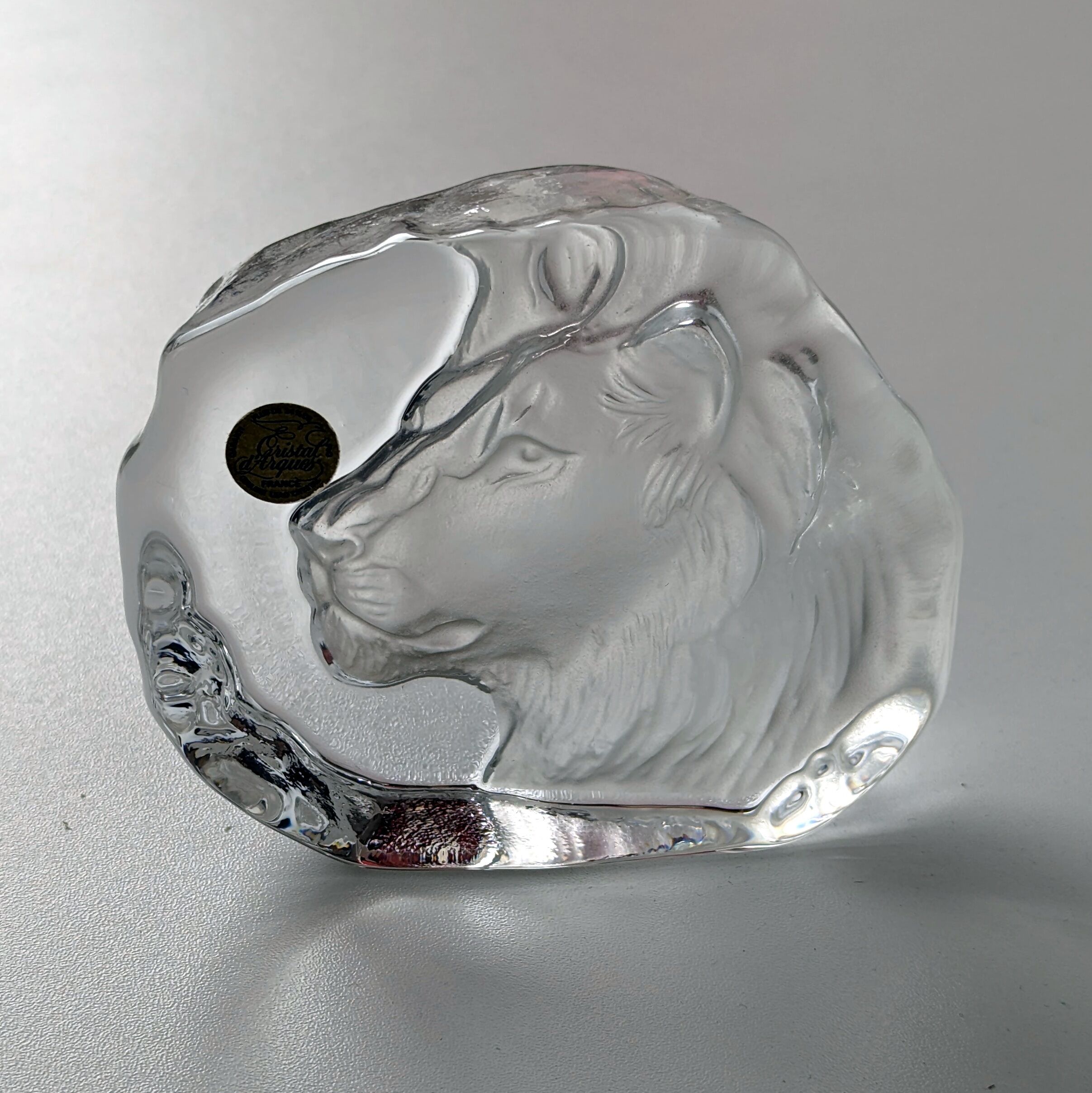 Paperweight Lion head sculpture Arques Crystal