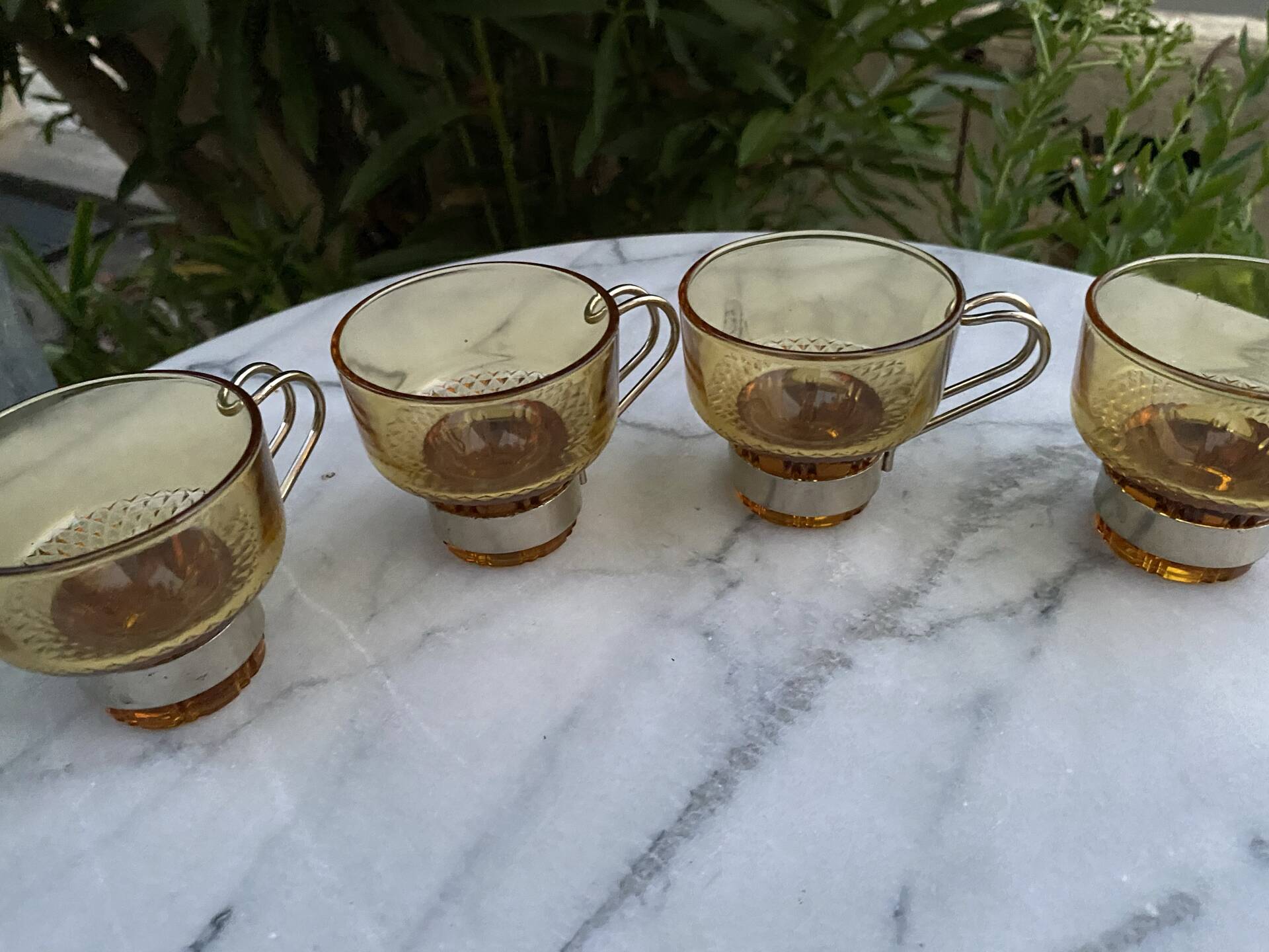 Set of 4 vintage amber glass and chrome metal cups – 1970s