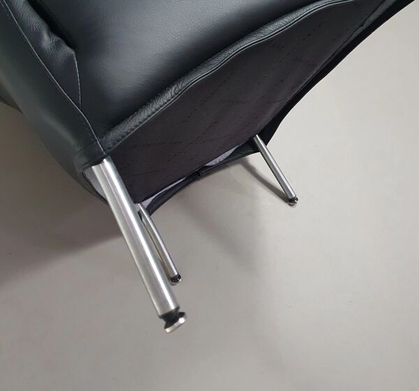 3 x fauteuil rare / modèle Turn / cuir noir / Bert Plantagie en parfait état.