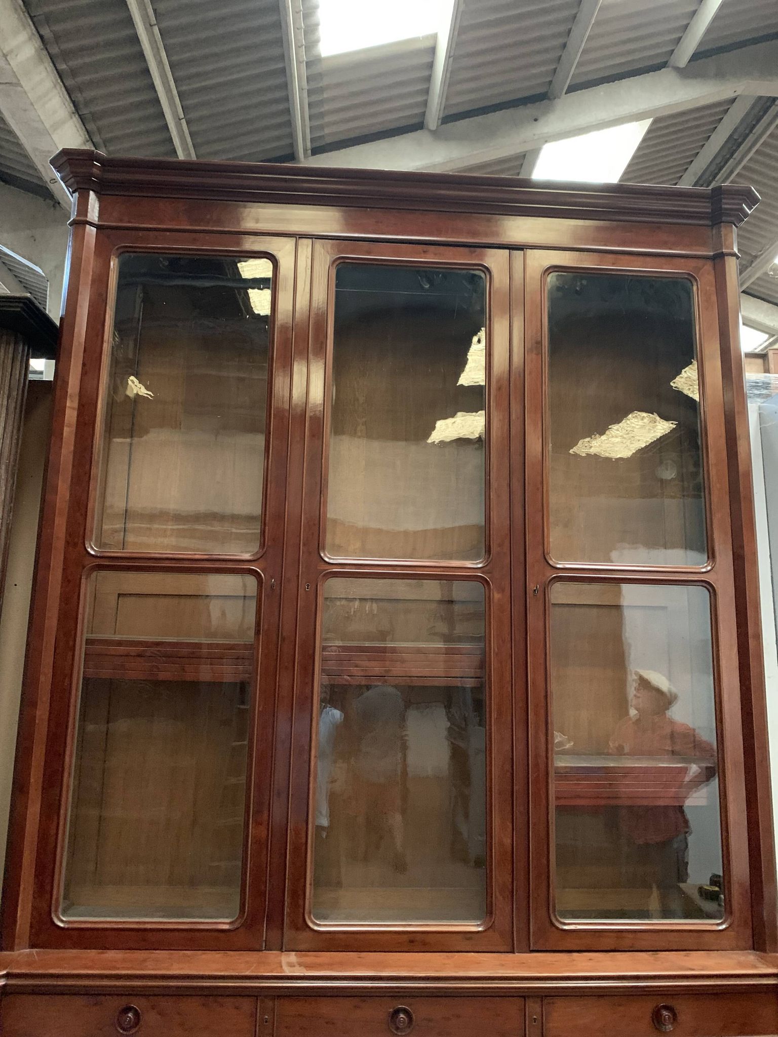 Window furniture in two bodies Napoleon III Mahogany and veneer XIX century