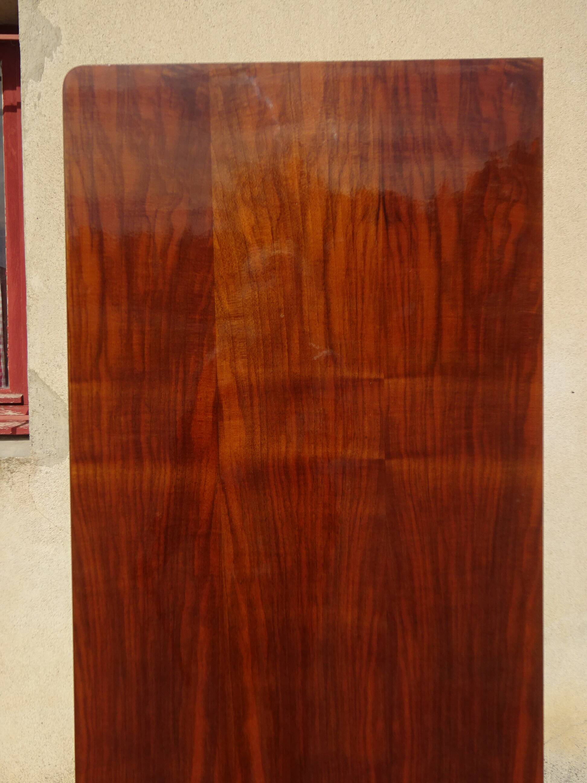 Vintage display cabinet from Maison Capelle