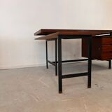 Bureau Pierre Guariche