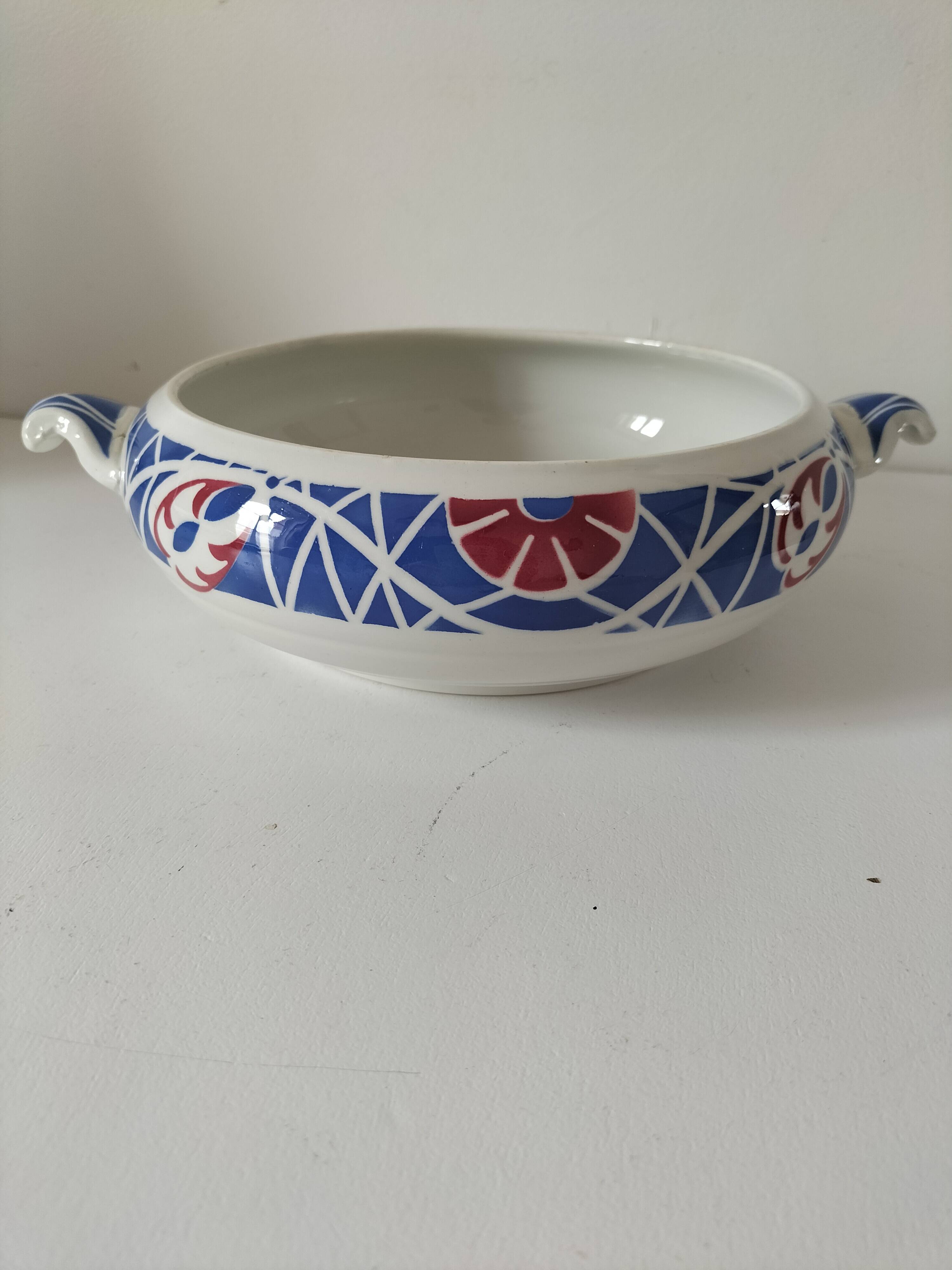 Sarreguemines vegetable dish, Robinson model