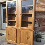 Display cabinet, solid oak, 1970s.