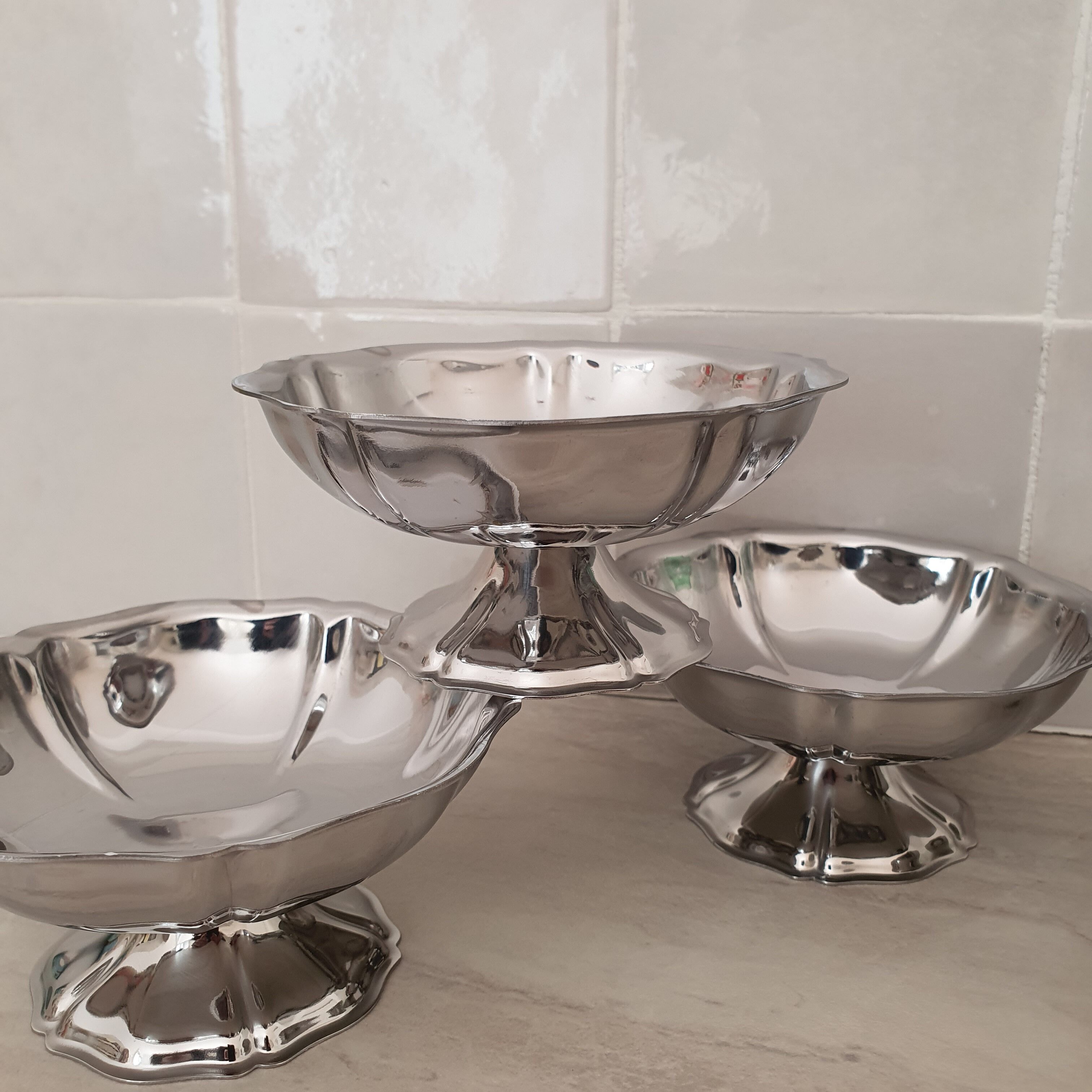 6 dessert bowls by Guy Degrenne in 18/10 stainless steel
