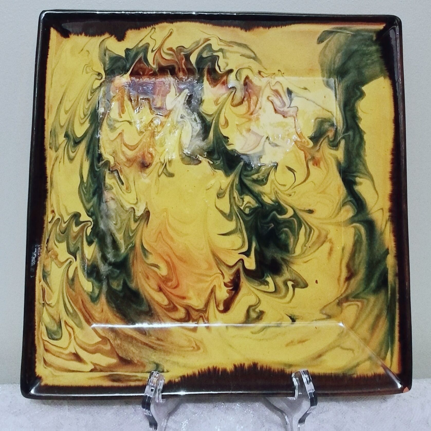 Square ceramic dish