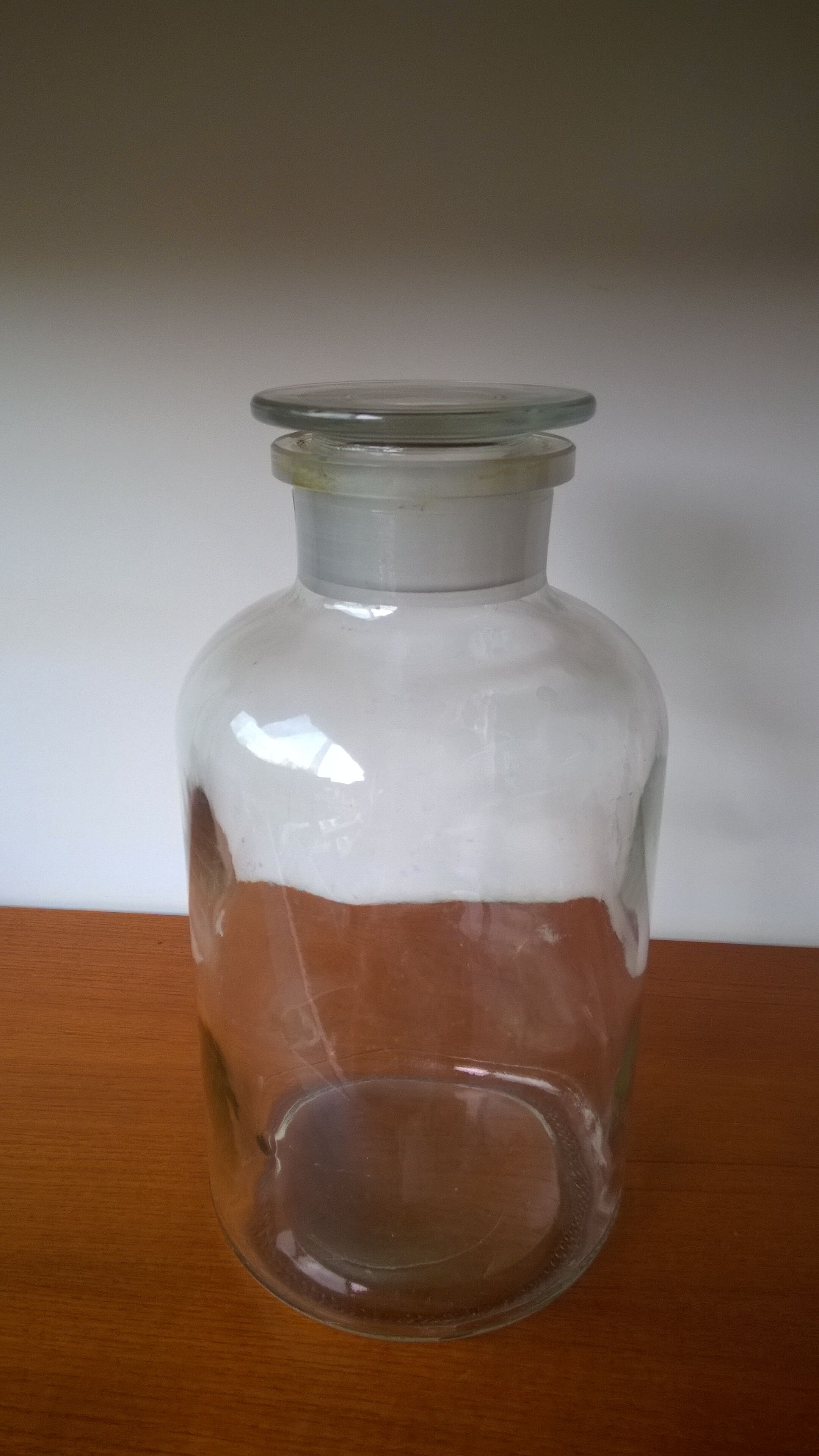 jars a pharmacy glass cap