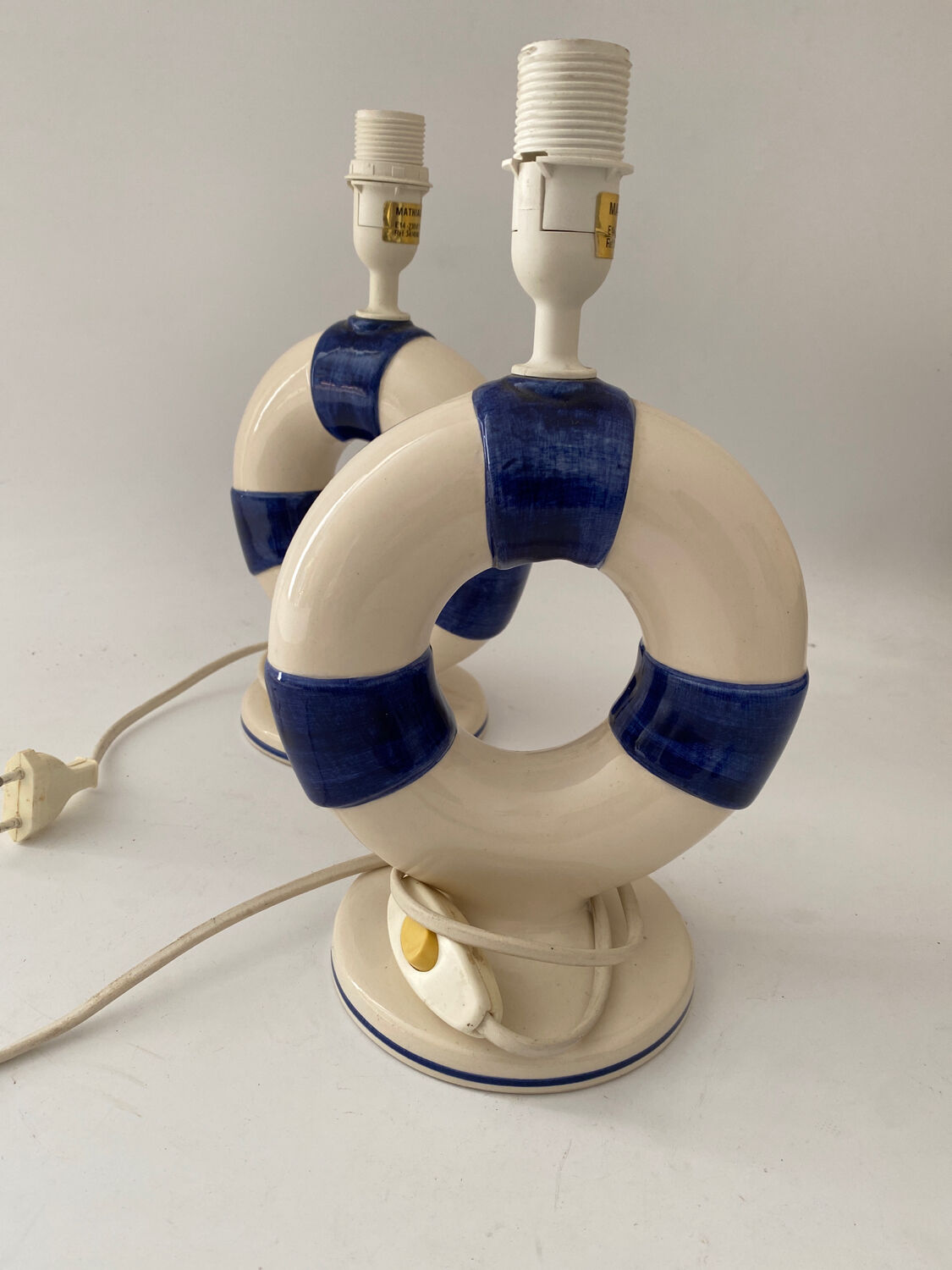 Pair of marine lamps foot