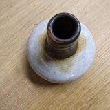 Flat vase
