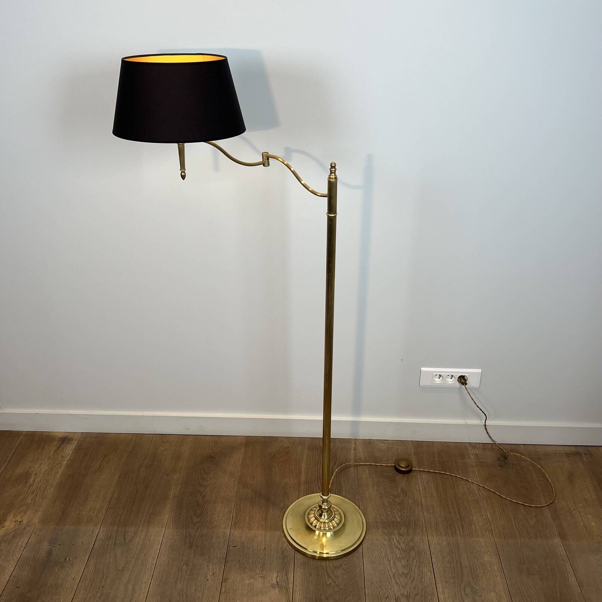 Reading Floor Lamp with Adjustable Arm in Gold Brass. French Work. Vers