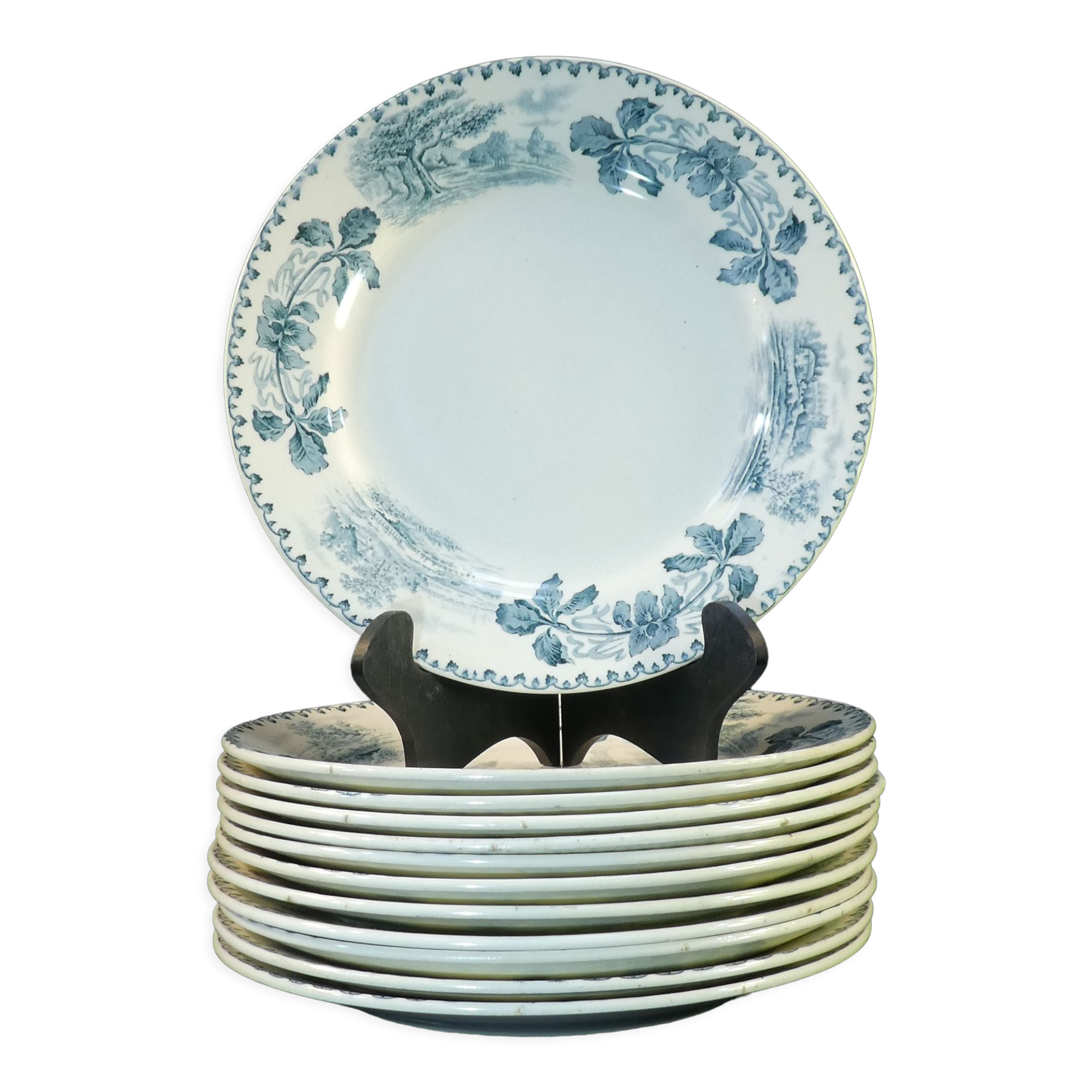 12 flat earthenware plates terre de fer bocage